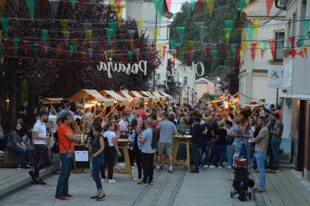 ulicni festival Okusi Posavja 2022 (4)